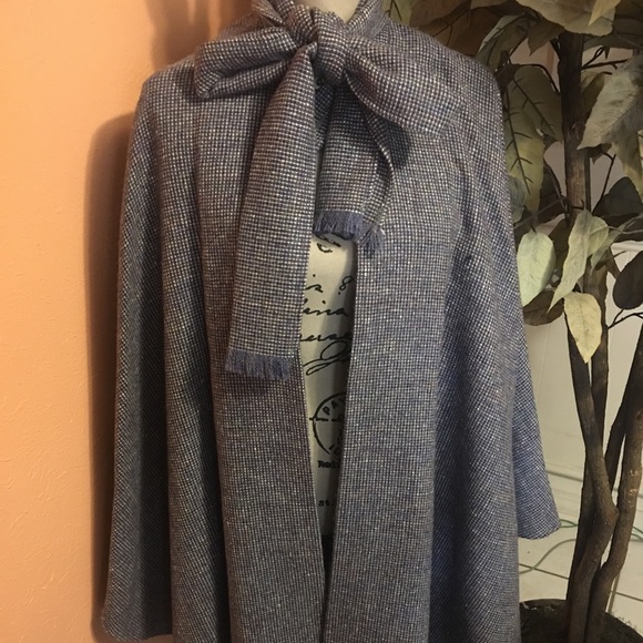 ❌❌SOLD❌❌. Wool shawl - Picture 1 of 2